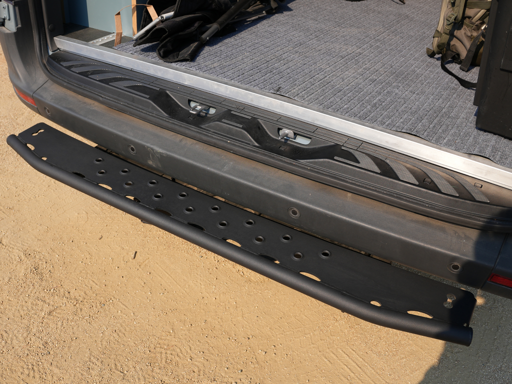 SPRINTER VAN REAR TUBE STEP