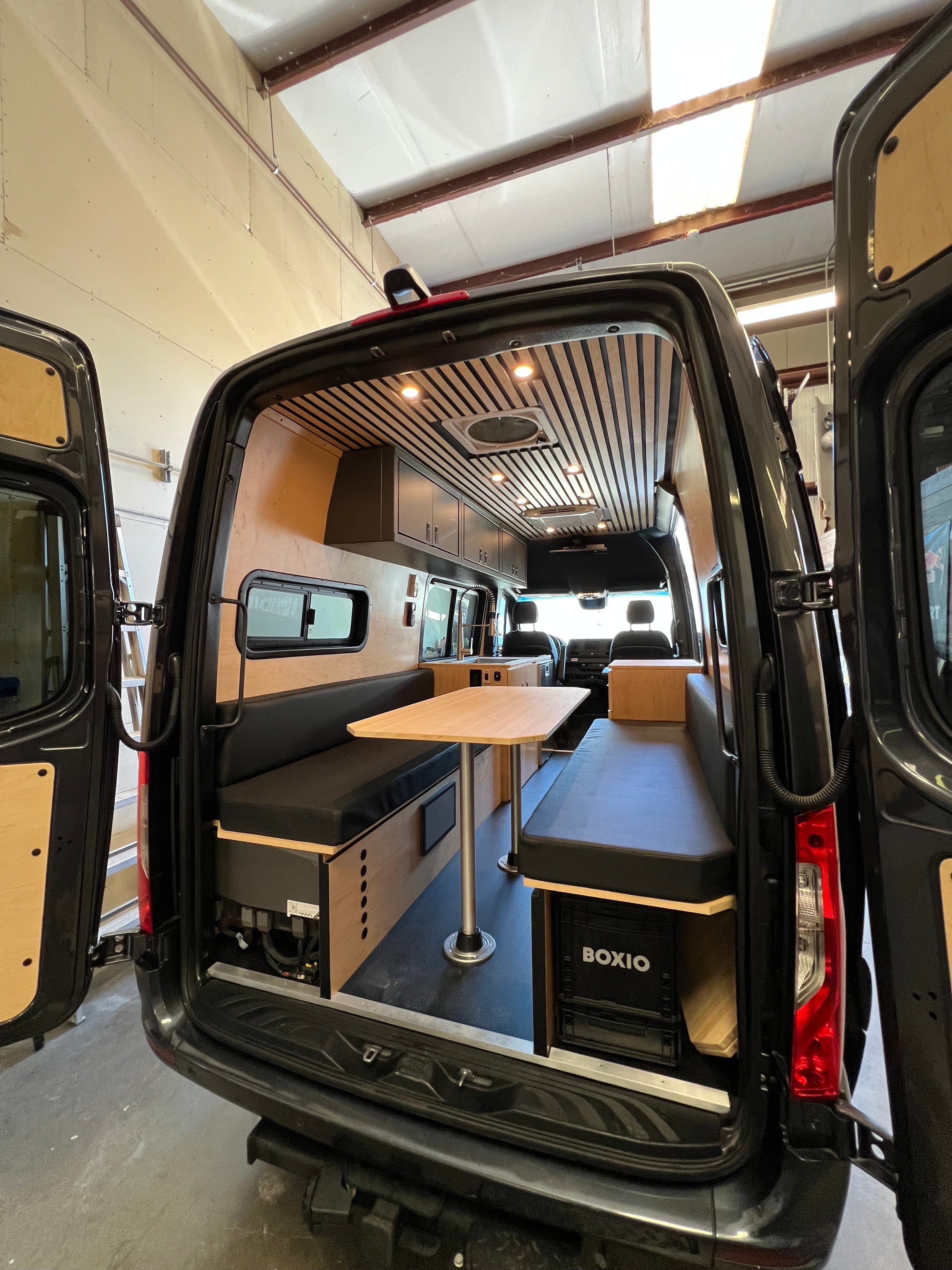 Mercedes Sprinter Rear Half-Slider Window Trim Ring
